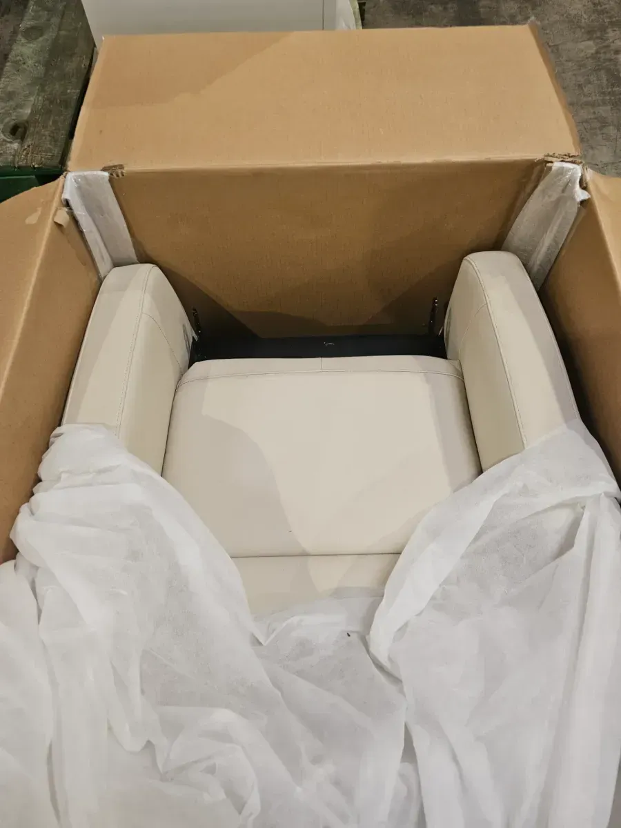 Lazzara  Maryvale Beige Leather Manual Swivel Glider Recliner (Lazzara Maryvale Beige Leather Manual Swivel Glider Recliner) - image 3