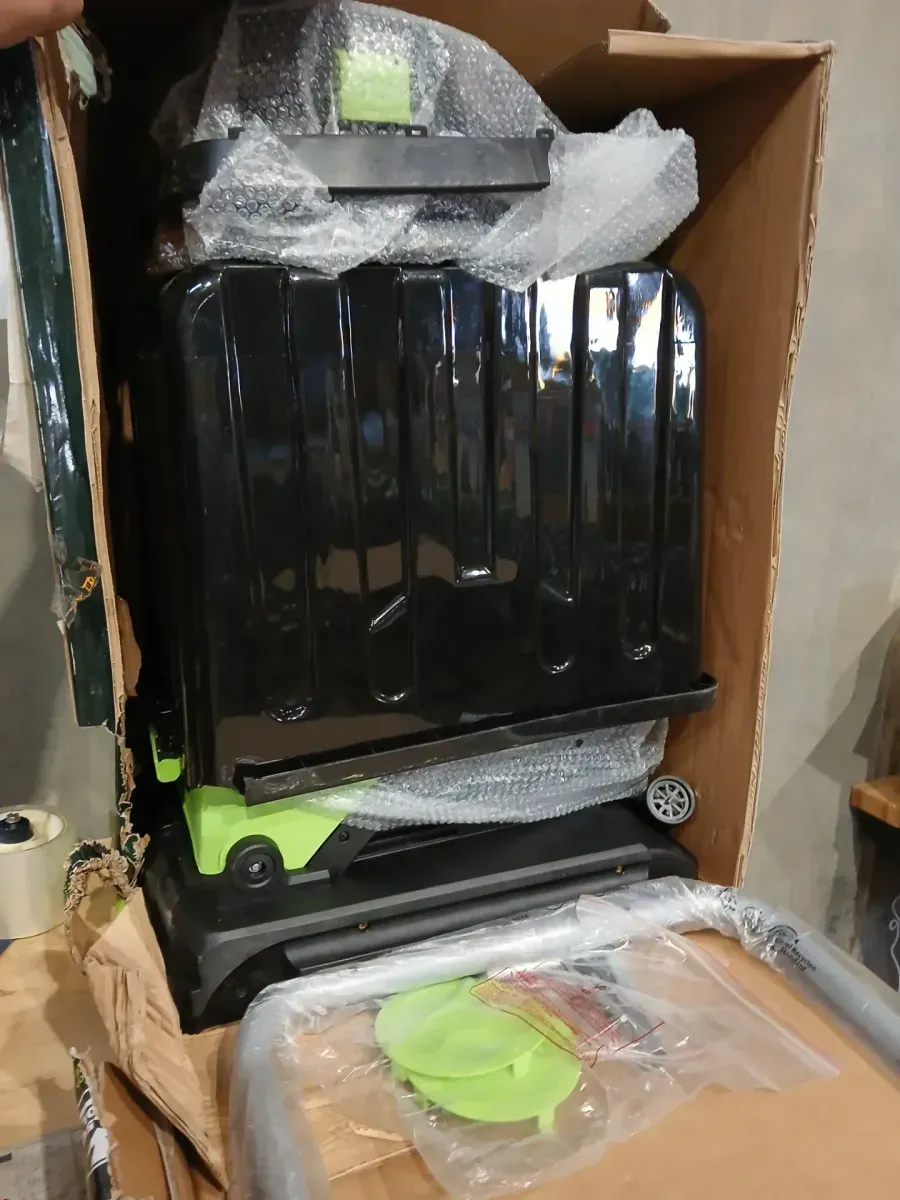 Earthwise 1.25 in. 15 Amp Electric Corded Chipper Shredder - image 4