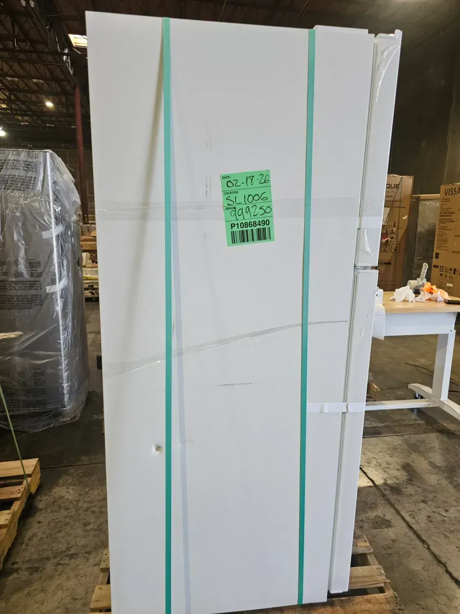 Vissani 18.1 cu. ft. Top Freezer Refrigerator with Adjustable Glass Shelving in White, Garage Ready - image 7