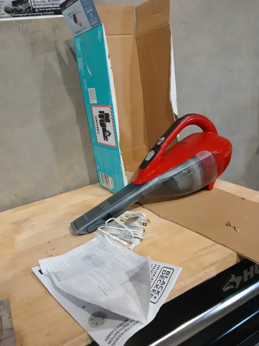 BLACK+DECKER Dust Buster 10.8-Volt Cordless Handheld Vacuum - image 3