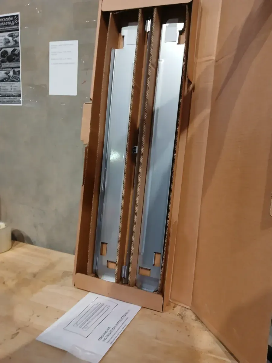 LG 27 in. Chrome Washer and Dryer Laundry Stacking Kit - image 4