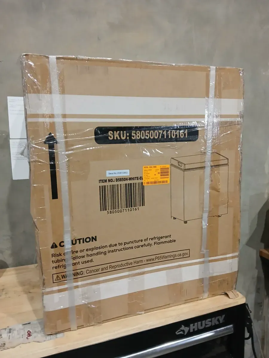 COWSAR Garage Ready 20.67 in. 1.8 cu. ft. Manual Defrost Chest Freezer with Temperature Alarm Chest Freezer in White - image 2