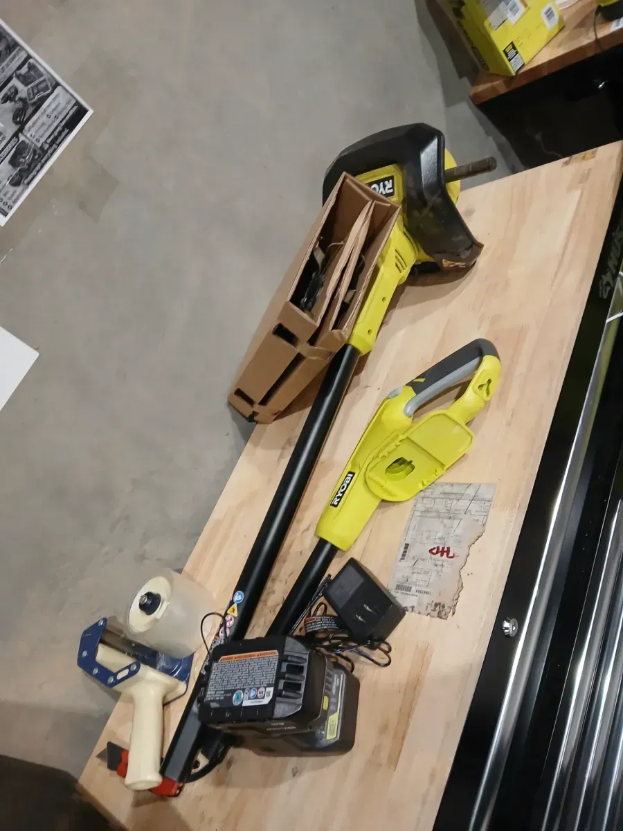 RYOBI ONE+ 18V 8 in. Cordless Cultivator with 4.0 Ah Battery and Charger - image 3