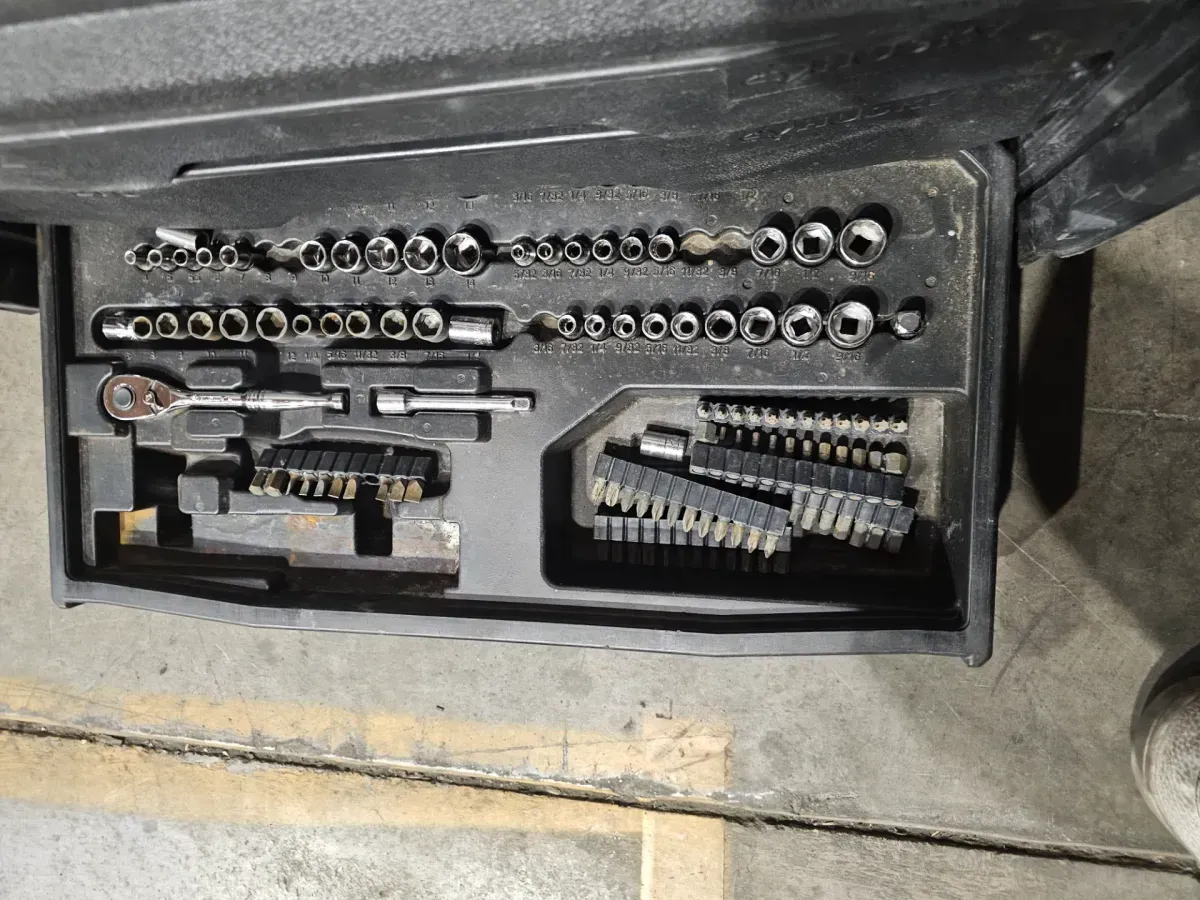 Incomplete Husky Mechanics Tool Set with Sockets and Bits in Case - image 1