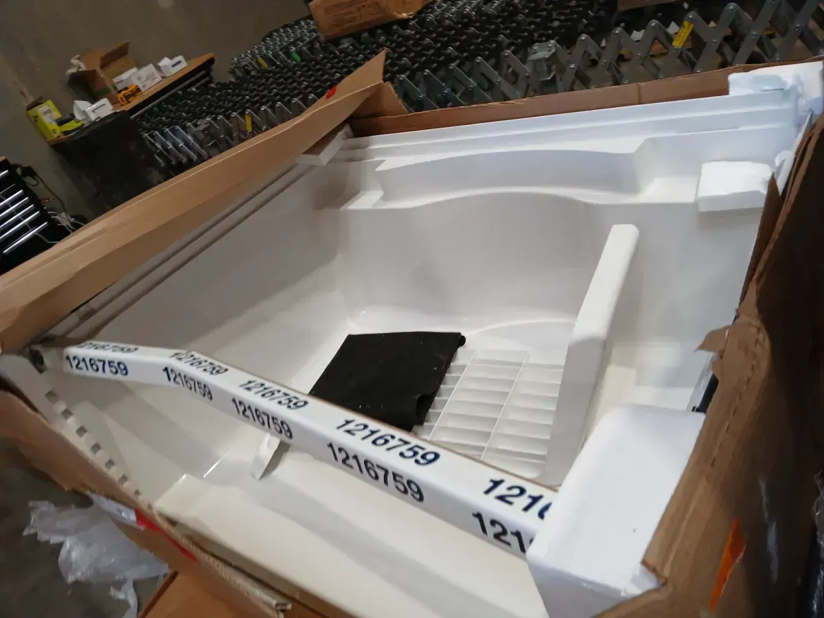 Sterling Accord Seated 36 in. x 48 in. x 74-1/2 in. Shower Kit in White - image 4