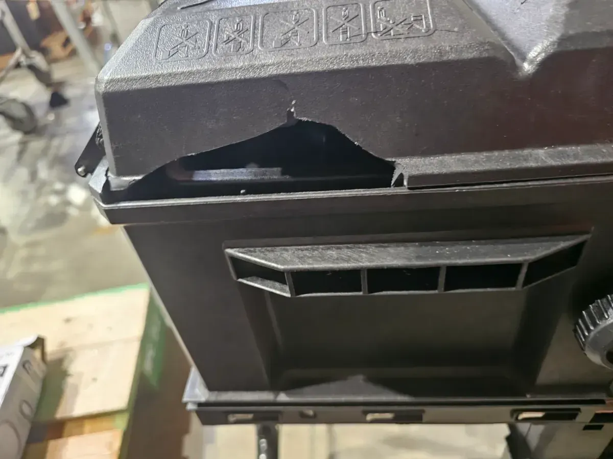 DEWALT 16 in. 4-in-1 Cantilever Tool Box Mobile Work Center with Removable Tray - image 2