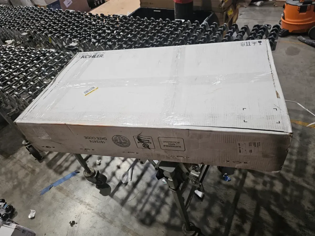 KOHLER Verdera 20 in. W x 40 in. H Capsule Oval Framed Medicine Cabinet with Mirror in Moderne Brushed Gold - image 4