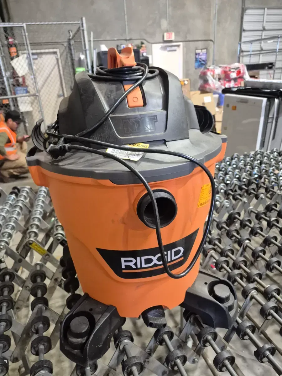 RIDGID NXT Wet/Dry Shop Vacuum **DOES NOT TURN ON** - image 1
