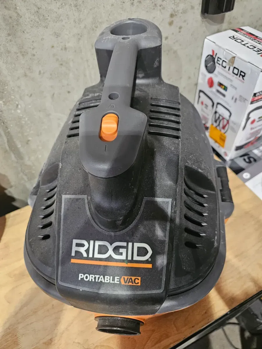 RIDGID Portable Wet/Dry Shop Vacuum - image 2