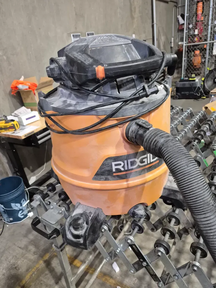 RIDGID Wet/Dry Shop Vacuum - image 2