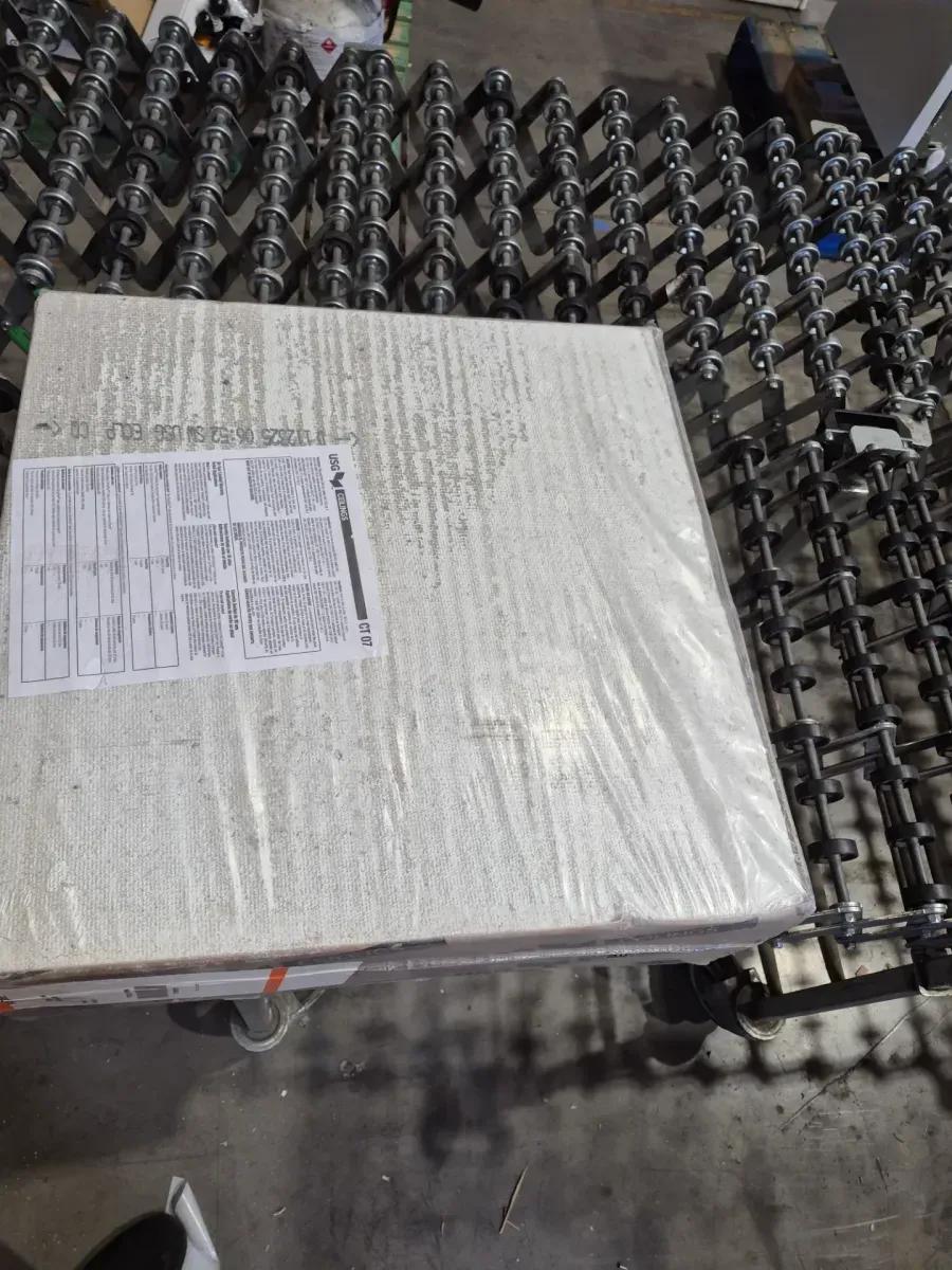 USG Ceilings 2 ft. x 2 ft. Luna White Shadowline Tapered Edge Lay-In Ceiling Tile, case of 12 (48 sq. ft.) - image 4