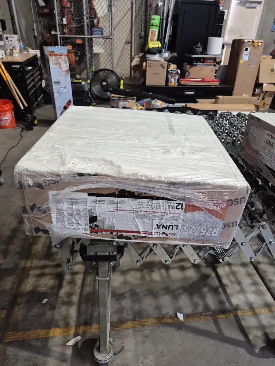 USG Ceilings 2 ft. x 2 ft. Luna White Shadowline Tapered Edge Lay-In Ceiling Tile, case of 12 (48 sq. ft.) - image 3