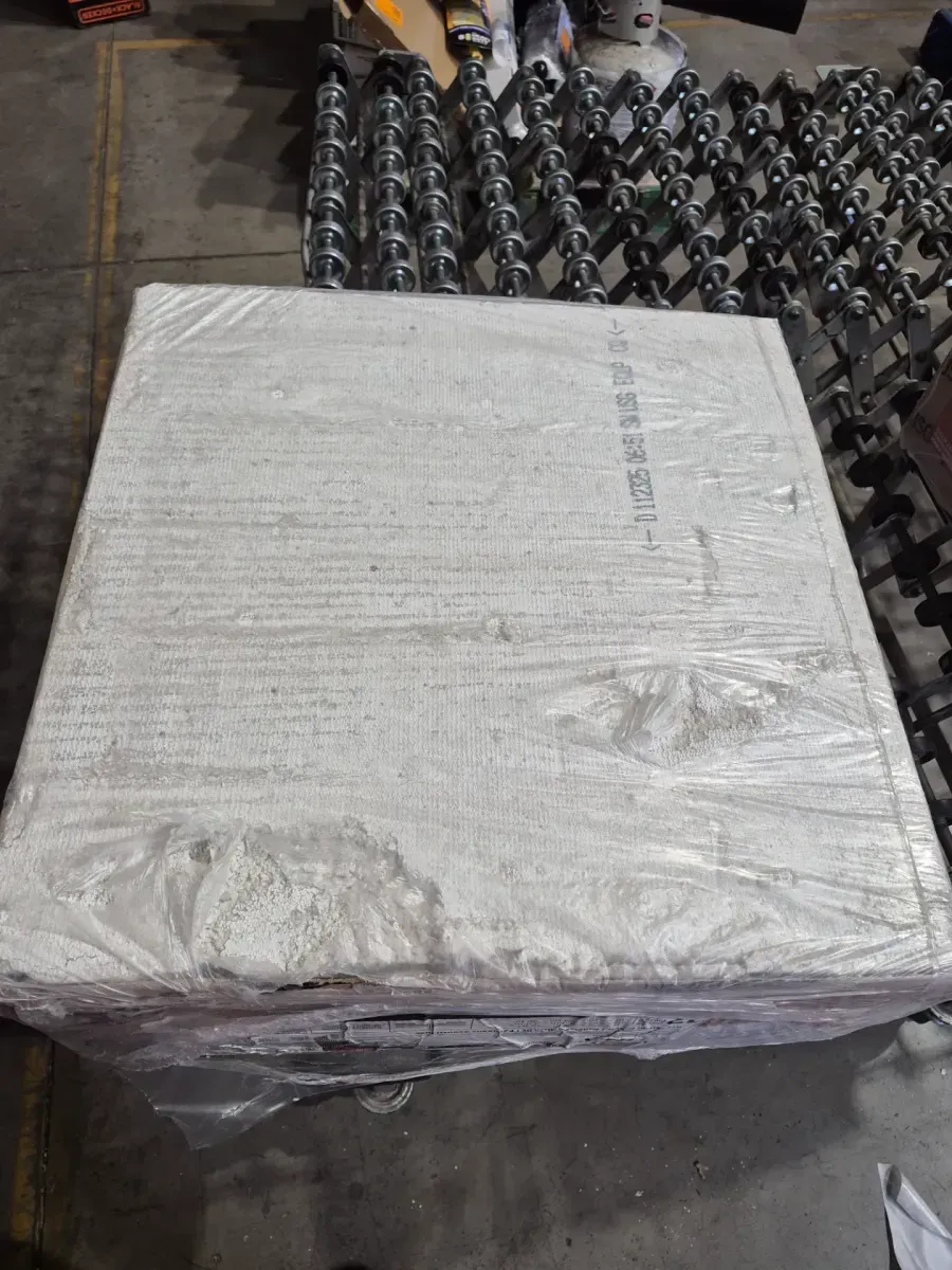 USG Ceilings 2 ft. x 2 ft. Luna White Shadowline Tapered Edge Lay-In Ceiling Tile, case of 12 (48 sq. ft.) - image 5