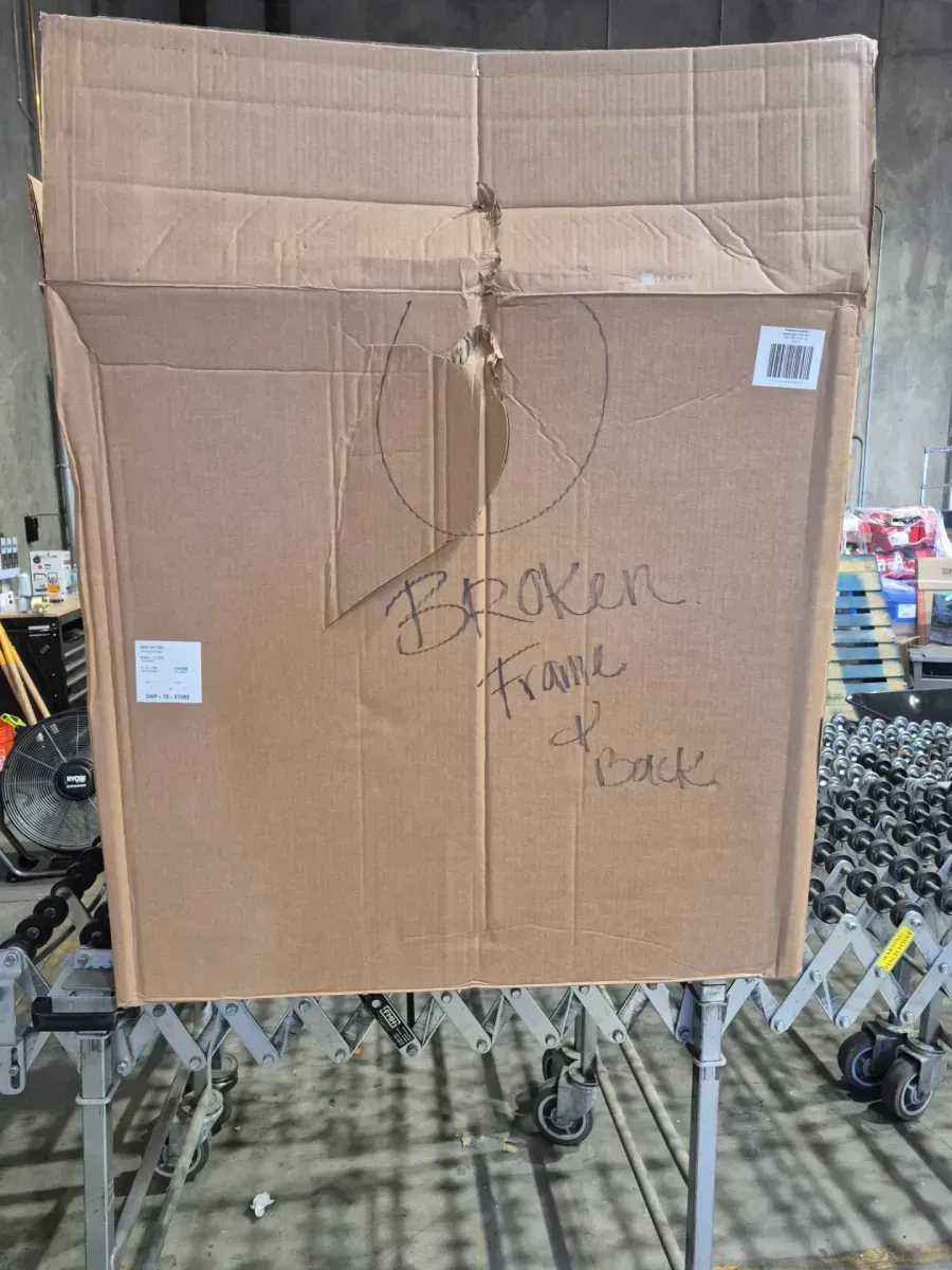 Hampton Bay Courtland 36 in. W x 21 in. D x 34.5 in. H Assembled Shaker Sink Base Bath Cabinet in Polar White - image 3