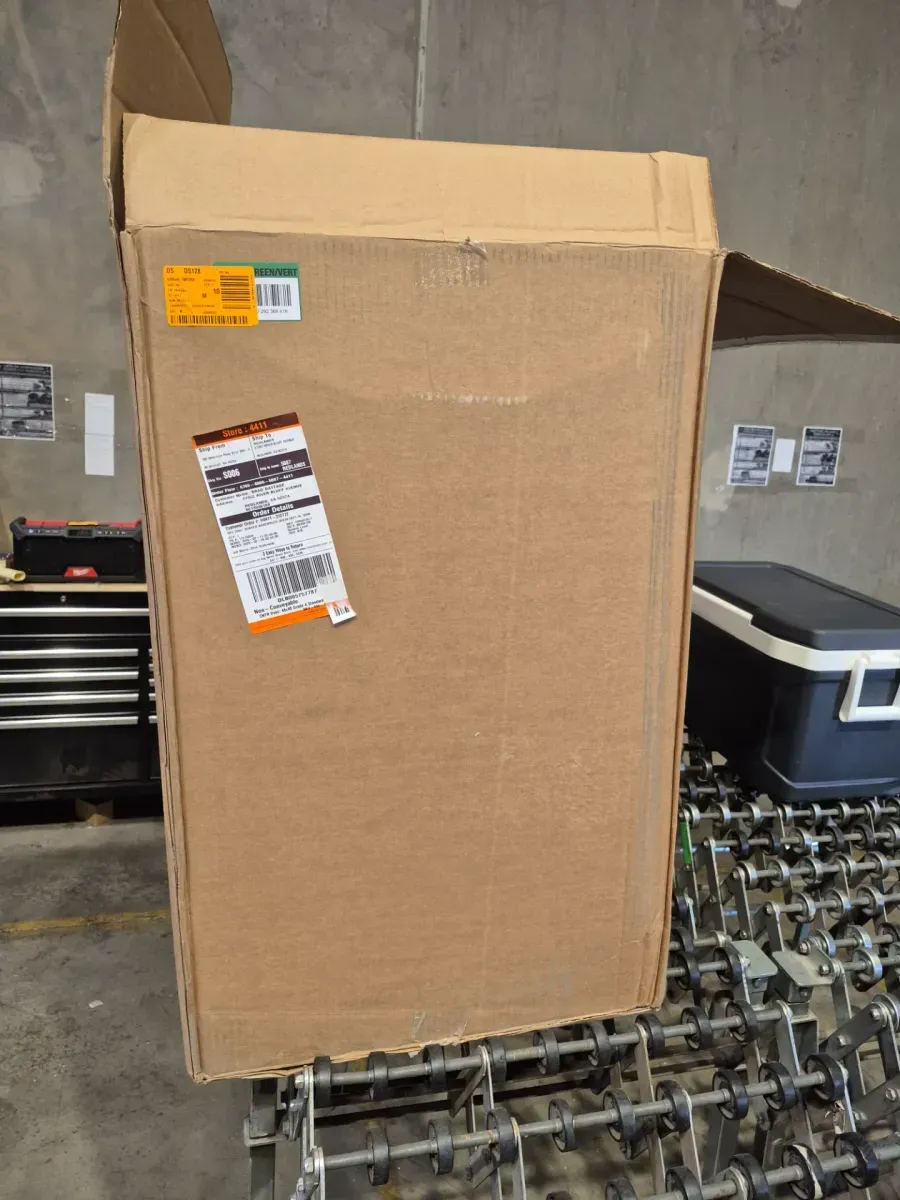 Hampton Bay Courtland 36 in. W x 21 in. D x 34.5 in. H Assembled Shaker Sink Base Bath Cabinet in Polar White - image 4