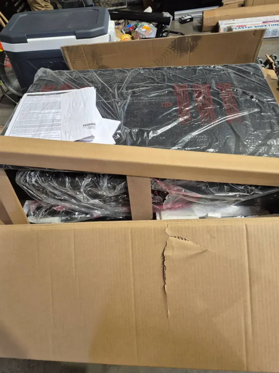 Nexgrill Daytona 4-Burner Propane Gas Griddle with Lid in Black - image 3