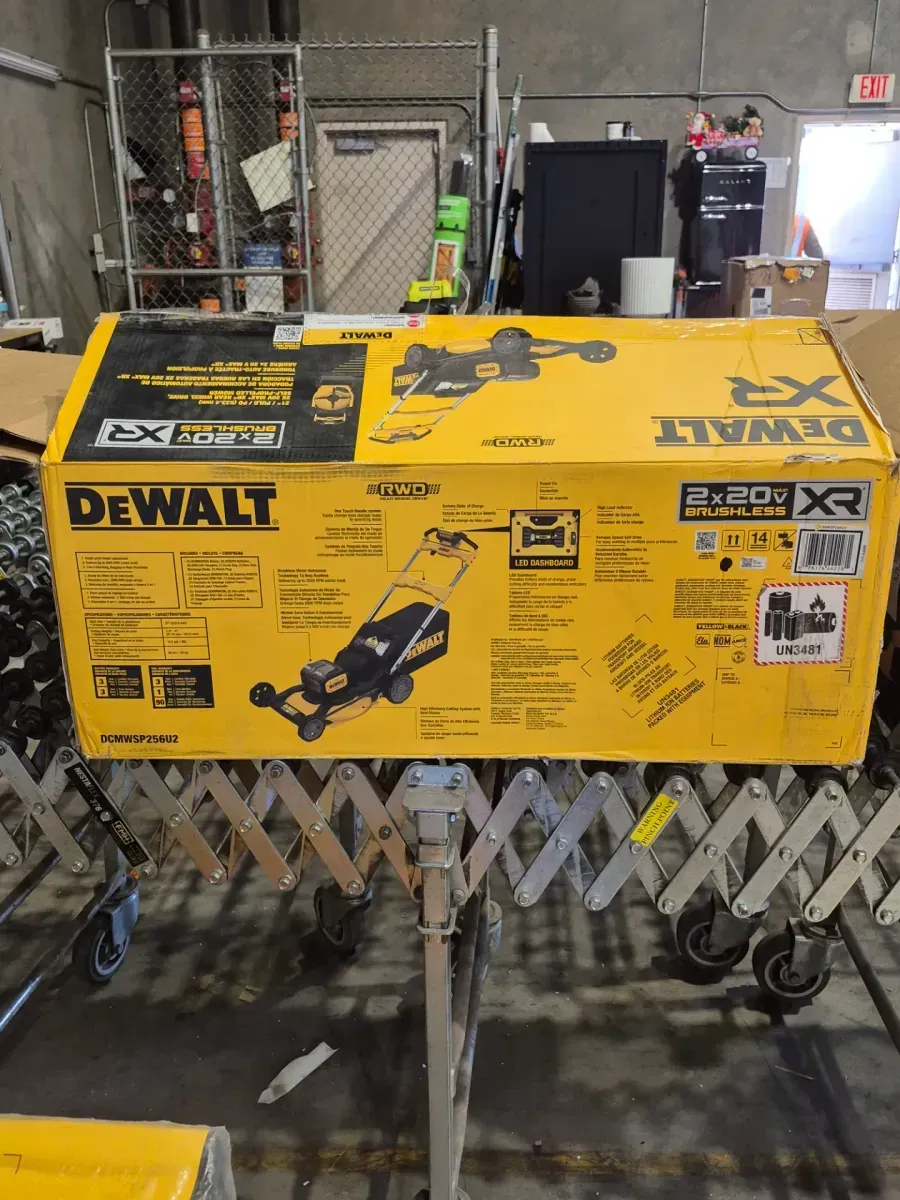 DEWALT 2x20V MAX 21 in. Cordless Battery Powered Self Propelled Lawn Mower Kit with (2) 10 Ah Batteries and Chargers - image 2