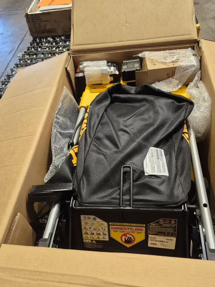 DEWALT 2x20V MAX 21 in. Cordless Battery Powered Self Propelled Lawn Mower Kit with (2) 10 Ah Batteries and Chargers - image 3