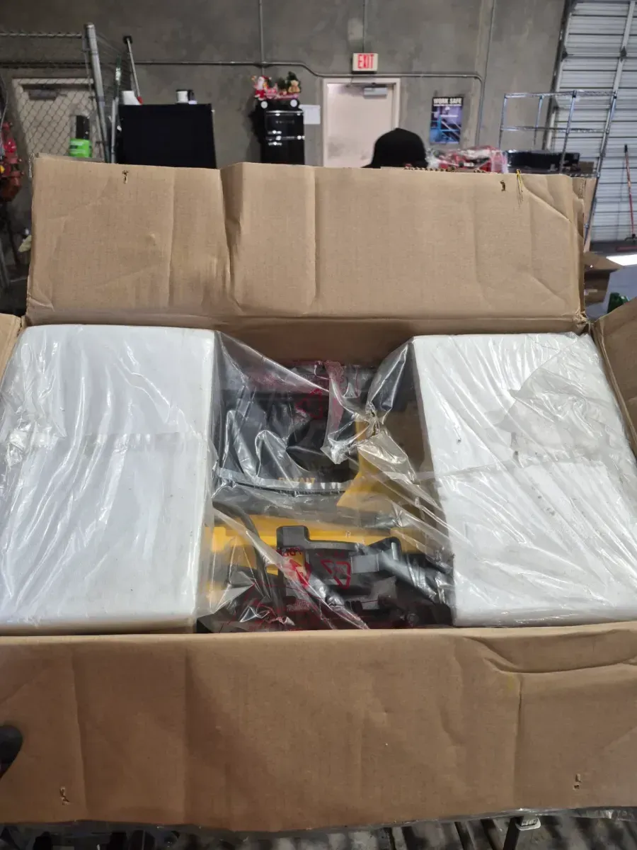 DEWALT 15 Amp Corded 8-1/4 in. Compact Portable Jobsite Tablesaw (Stand Not Included) - image 5