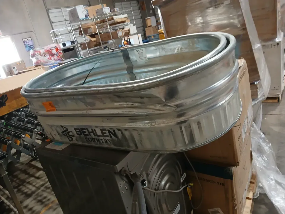 Behlen 2 ft. x 1 ft. x 4 ft. Round End Tank - image 2