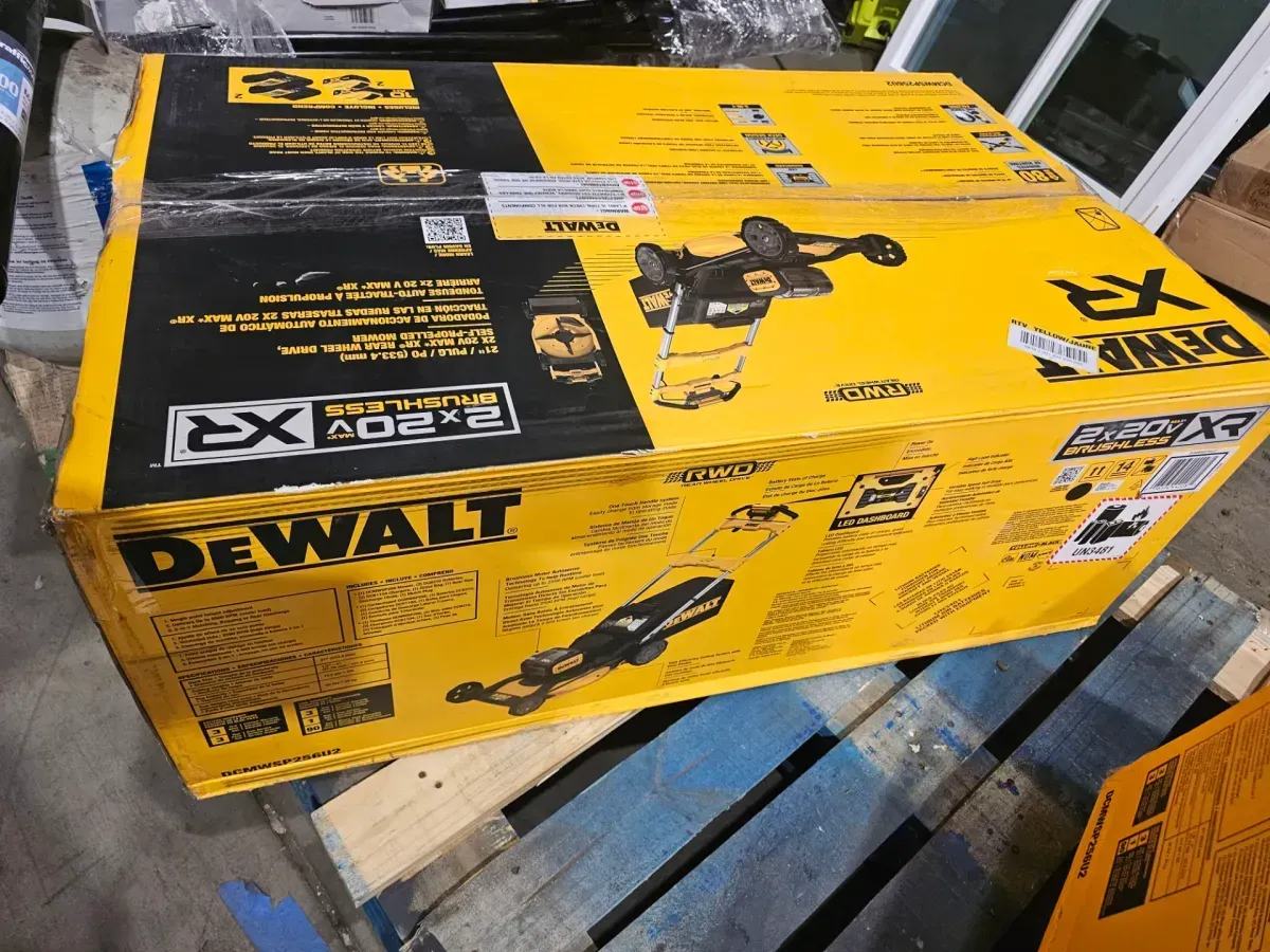 DeWalt 2x20V MAX XR Brushless 21-inch Self-Propelled Lawn Mower (DCMWSP256U2) - image 1