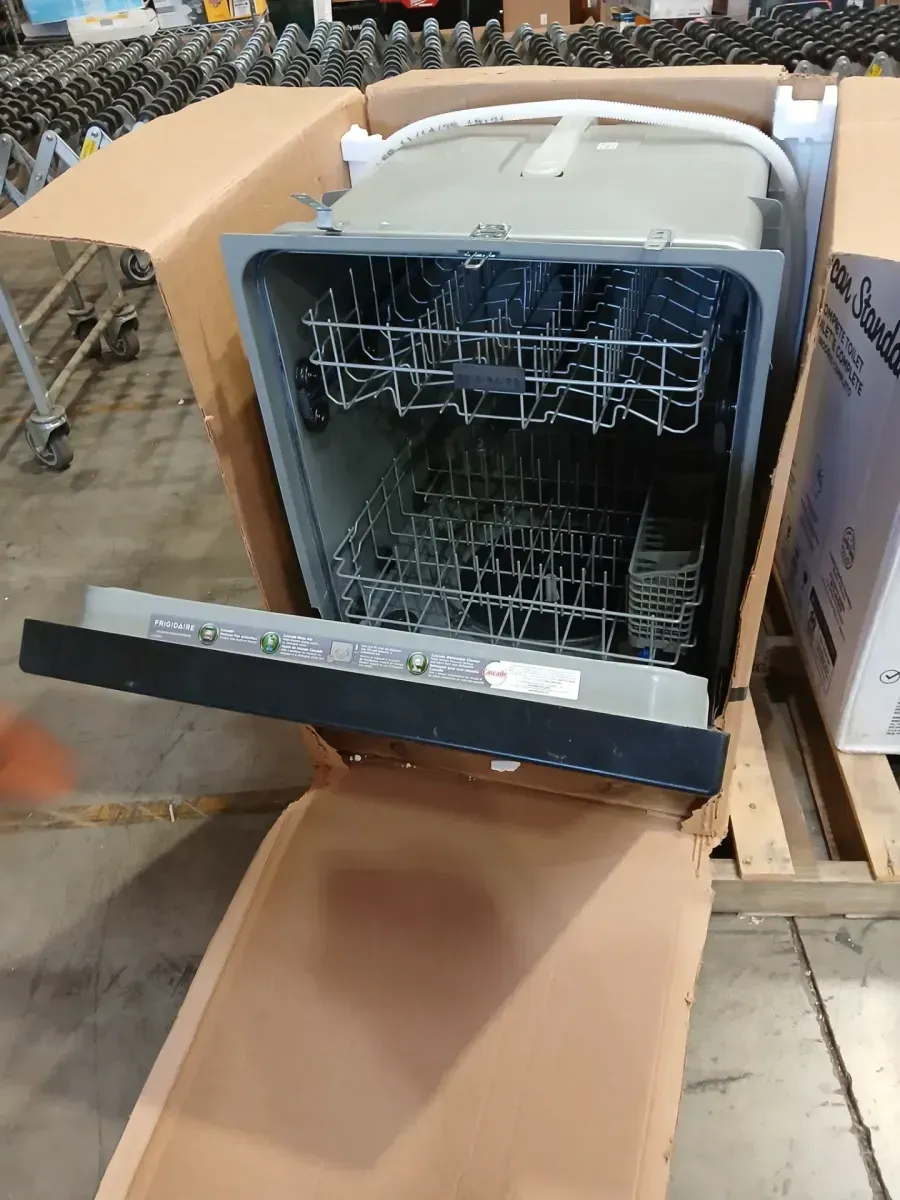 Standard Dishwasher in Original Packaging - image 3