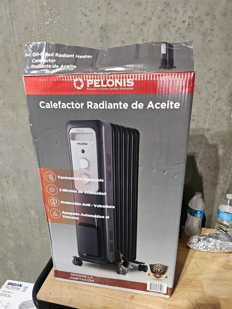 Pelonis 1,500-Watt Oil-Filled Radiant Electric Space Heater with Thermostat - image 4