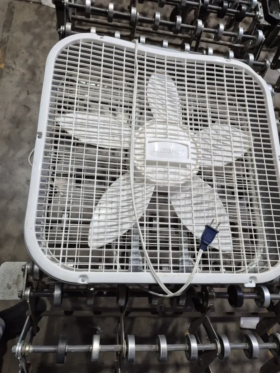 Lasko Air Circulating Box Fan with Steel Body - image 2