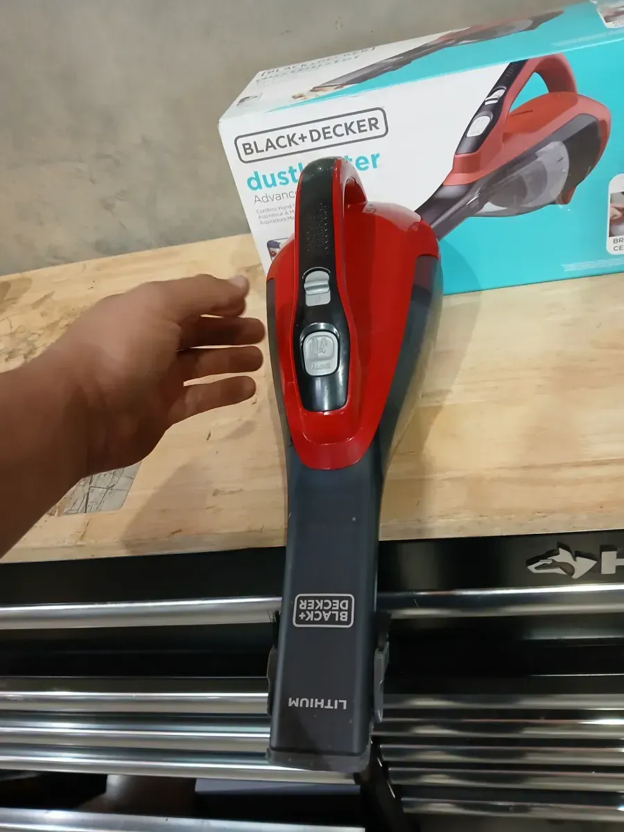 Dust Buster 10.8-Volt Cordless Handheld Vacuum - image 3