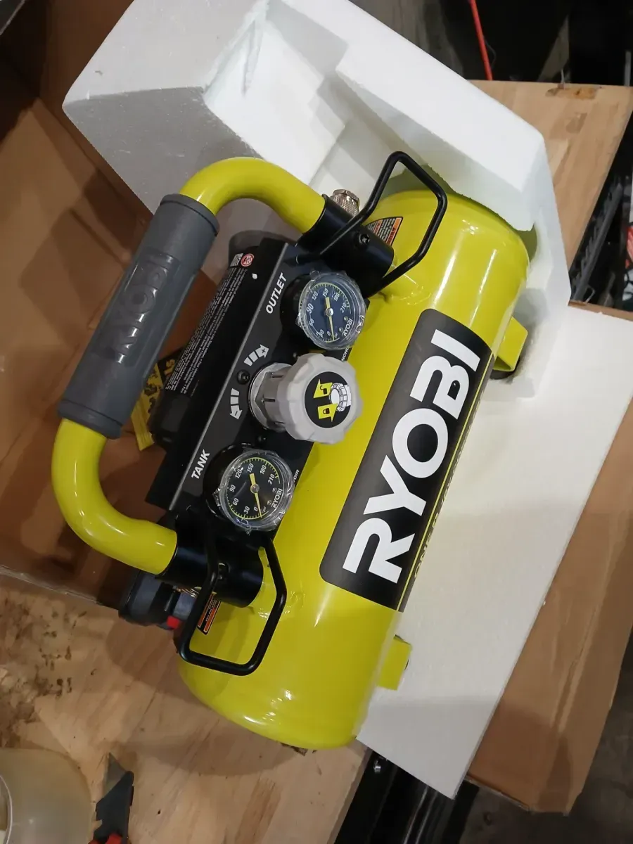 RYOBI 18V ONE+ Cordless 1 Gal. Portable Horizontal Air Compressor with 120 PSI Maximum Pressure (Tool Only) - image 6