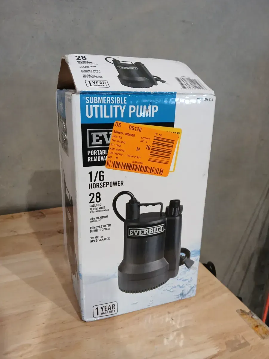 Everbilt 1/6 HP Submersible Thermoplastic Utility Pump - image 2