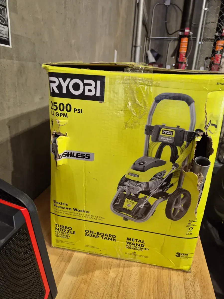 2500 PSI 1.2 GPM High Performance Cold Water Electric Pressure Washer - image 3