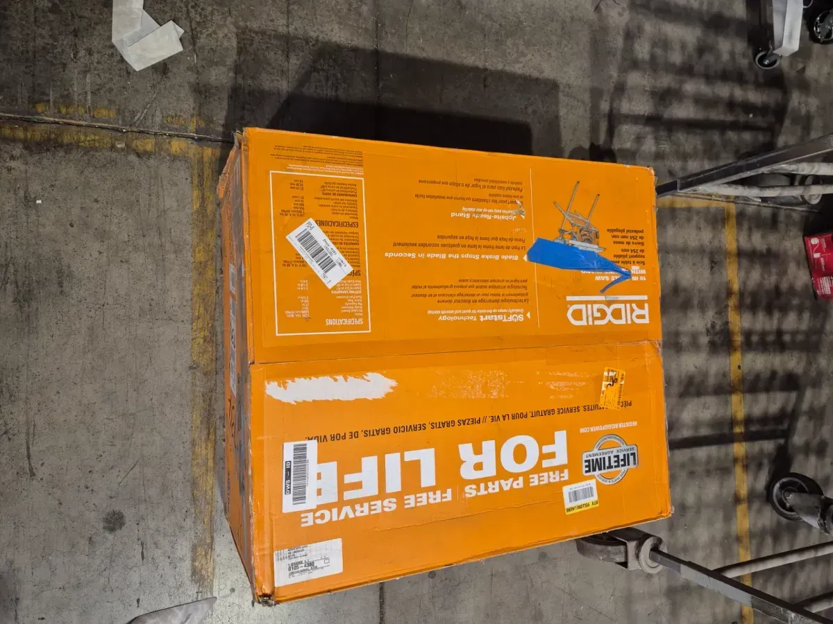 RIDGID 15 Amp 10 in. Portable Corded Jobsite Table Saw with Folding Stand - image 3