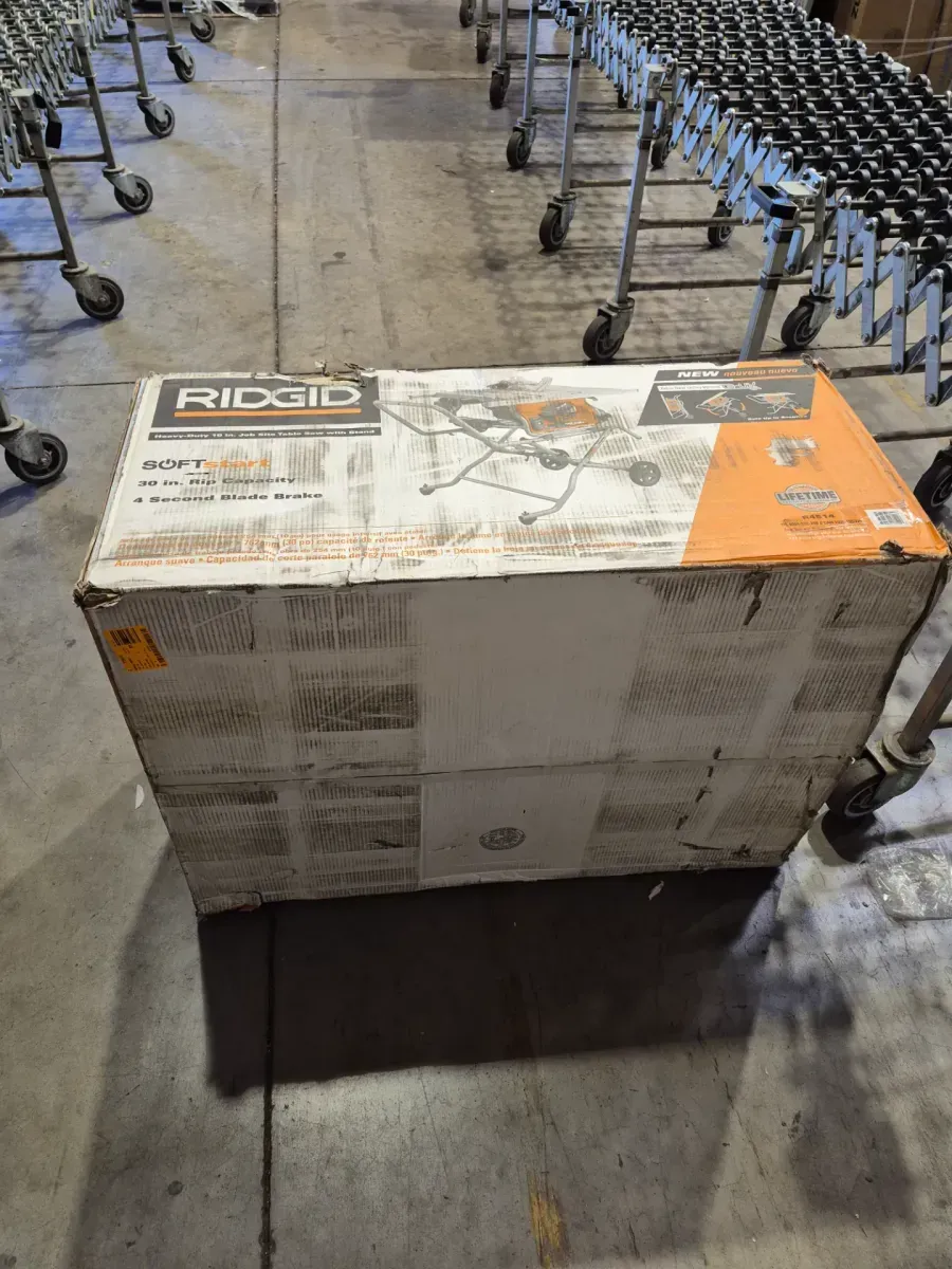 RIDGID 15 Amp 10 in. Portable Corded Pro Jobsite Table Saw with Stand - image 3