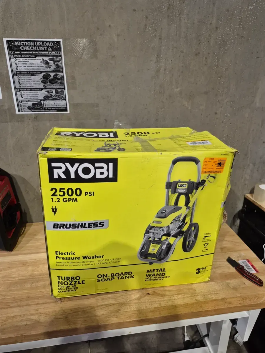 2500 PSI 1.2 GPM High Performance Cold Water Electric Pressure Washer - image 4