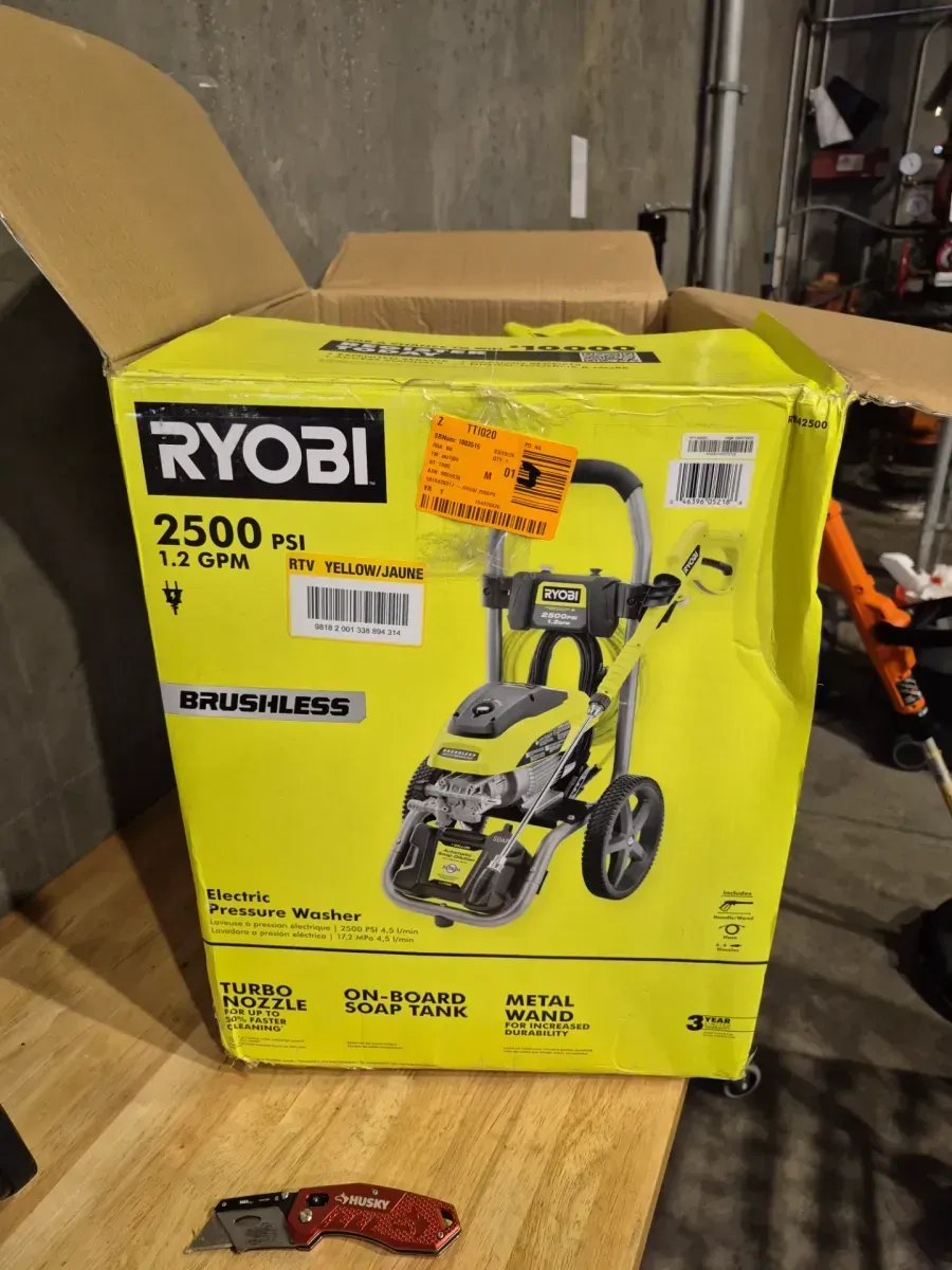 2500 PSI 1.2 GPM High Performance Cold Water Electric Pressure Washer - image 3