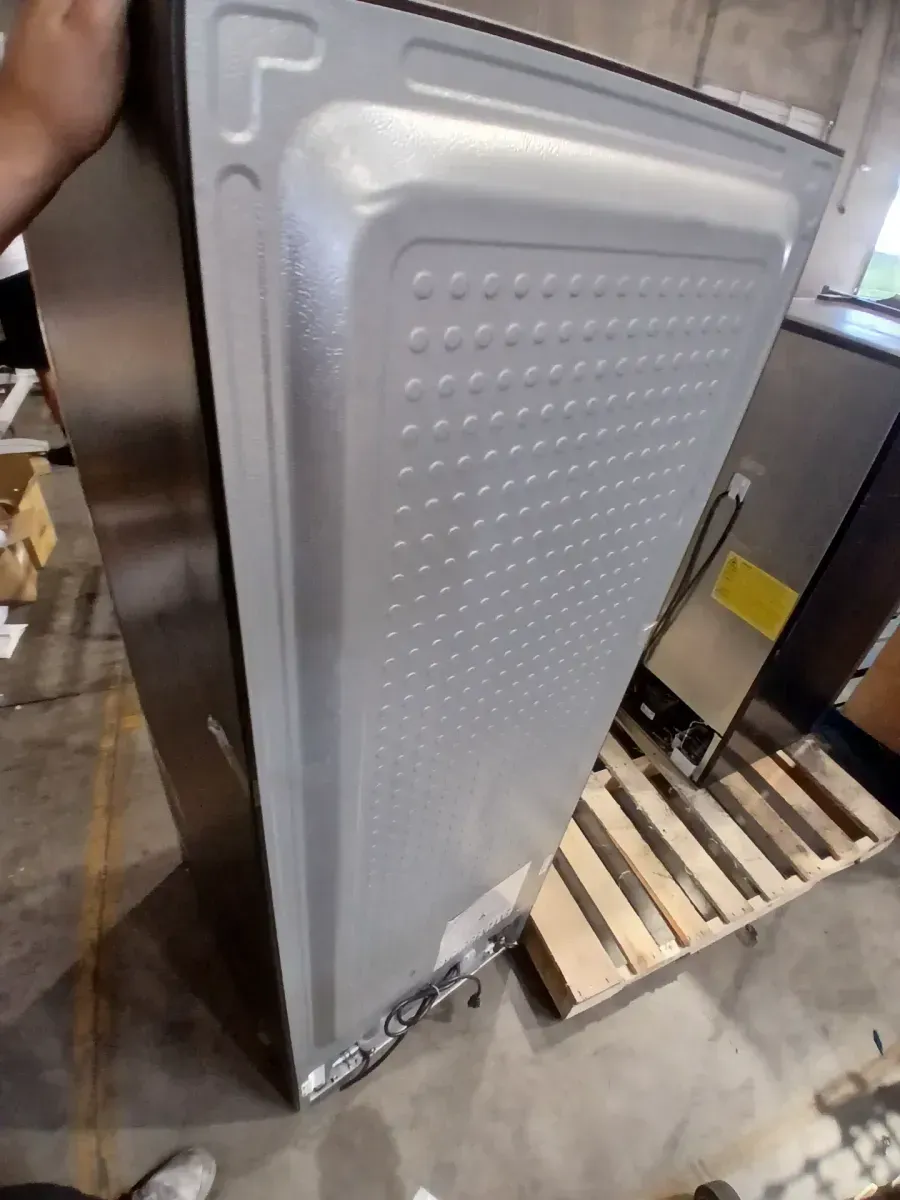 21 in. 1.1 cu. ft. 1000-Watt Countertop Microwave Oven in Fingerprint Resistant Stainless Steel and Bar handle - image 6