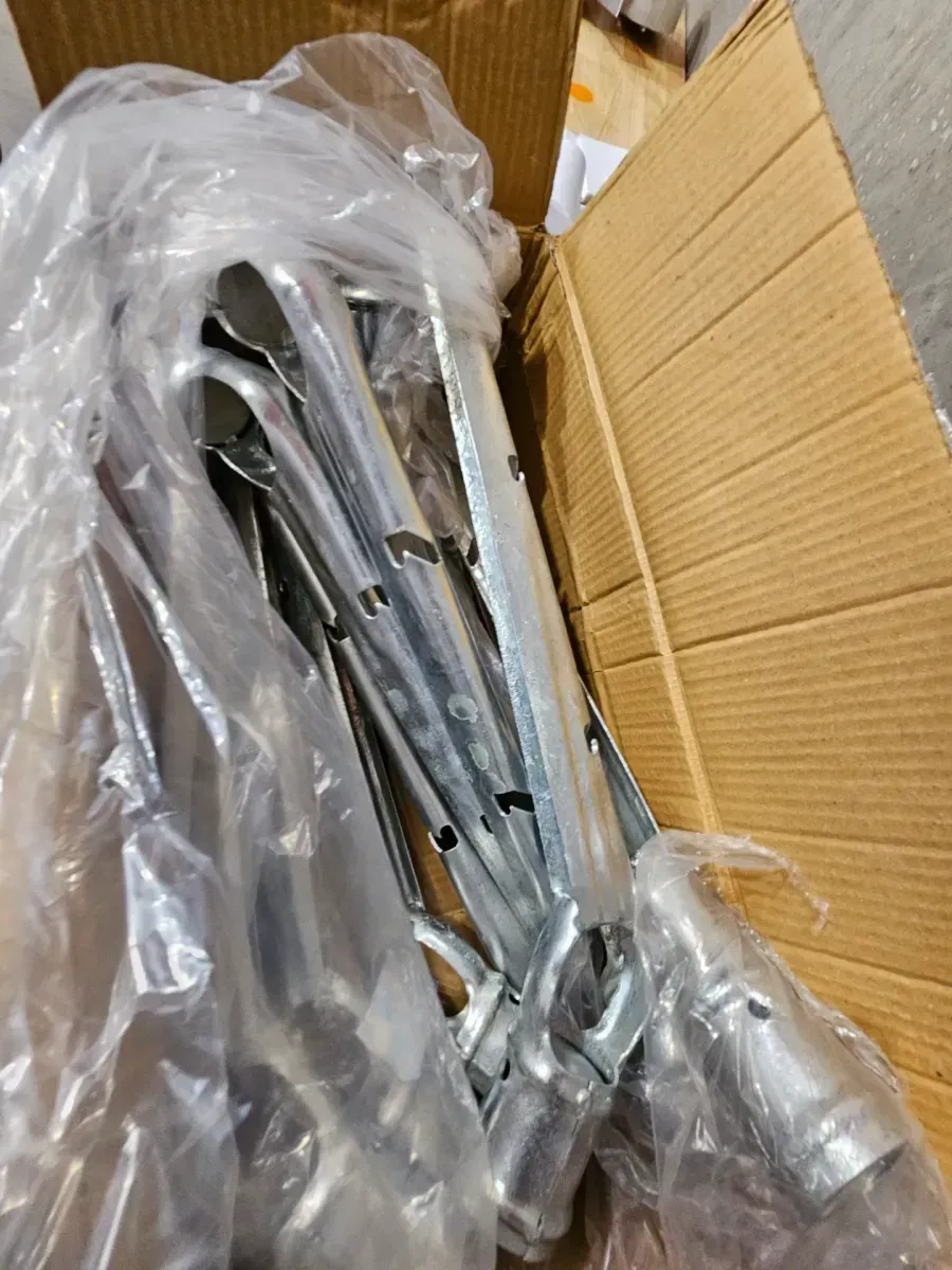 1-5/8 in Galvanized Steel Barbed Wire Line Arm (10-Pack) - image 3