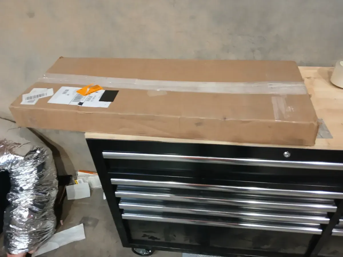 Cinch Loc Seal Barbados 9.8 mm Thick x 11.81 in. Wide X 35.43 in. Length Laminate Floor Tile (20.34 sq. ft/Case) - image 2