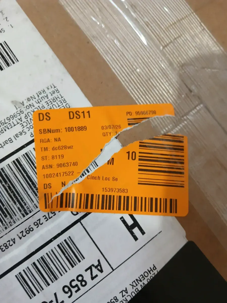 Cinch Loc Seal Barbados 9.8 mm Thick x 11.81 in. Wide X 35.43 in. Length Laminate Floor Tile (20.34 sq. ft/Case) - image 6