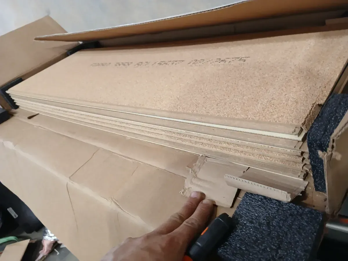 Cinch Loc Seal Barbados 9.8 mm Thick x 11.81 in. Wide X 35.43 in. Length Laminate Floor Tile (20.34 sq. ft/Case) - image 5