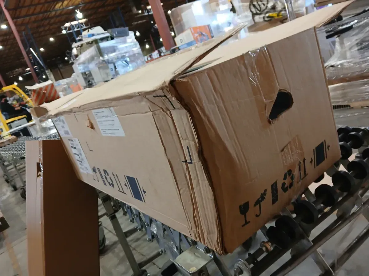 Chimney Extension for Bosch Pyramid Style Wall Range Hoods in Black Stainless Steel - image 2