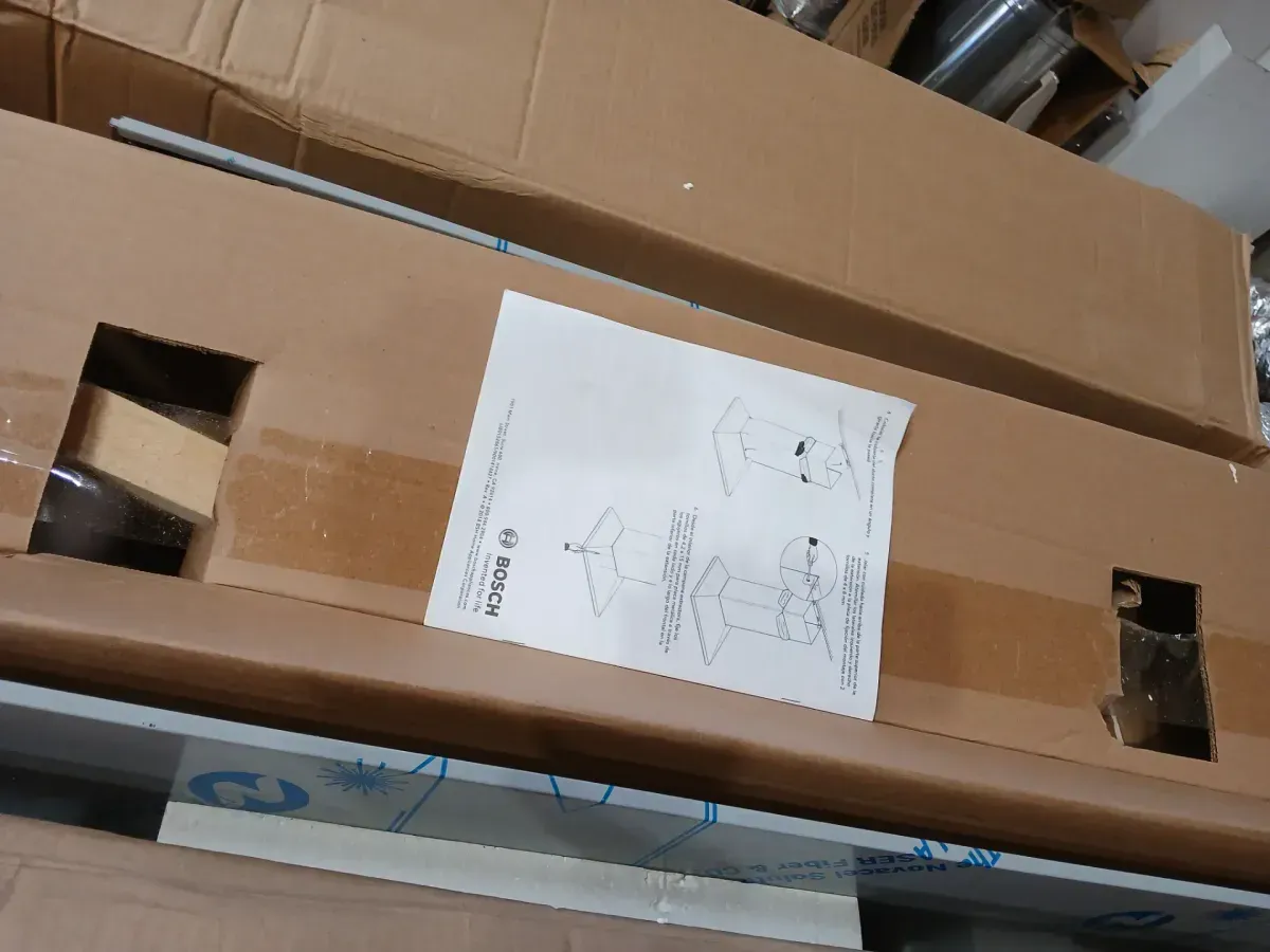 Chimney Extension for Bosch Pyramid Style Wall Range Hoods in Black Stainless Steel - image 5