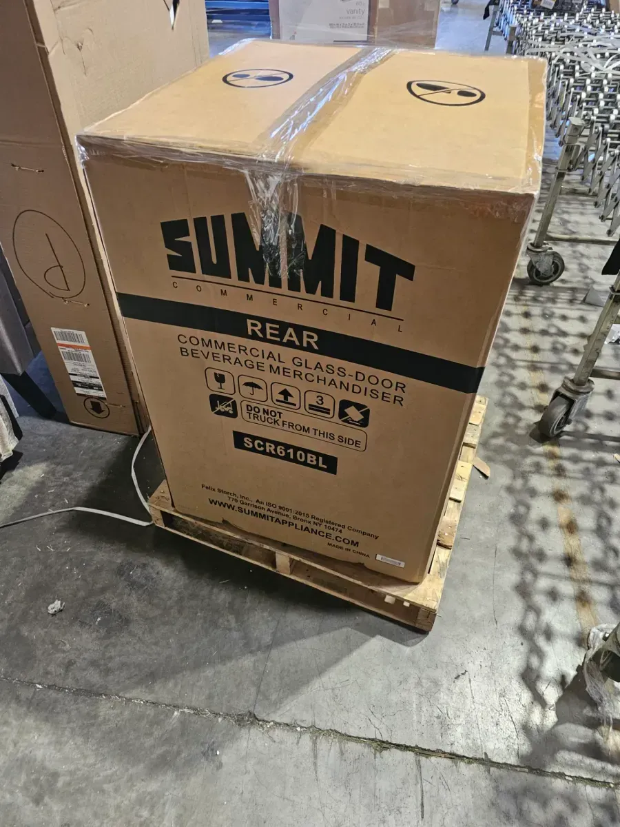 24 in. 5 cu. ft. Commercial Refrigerator in Black - image 2