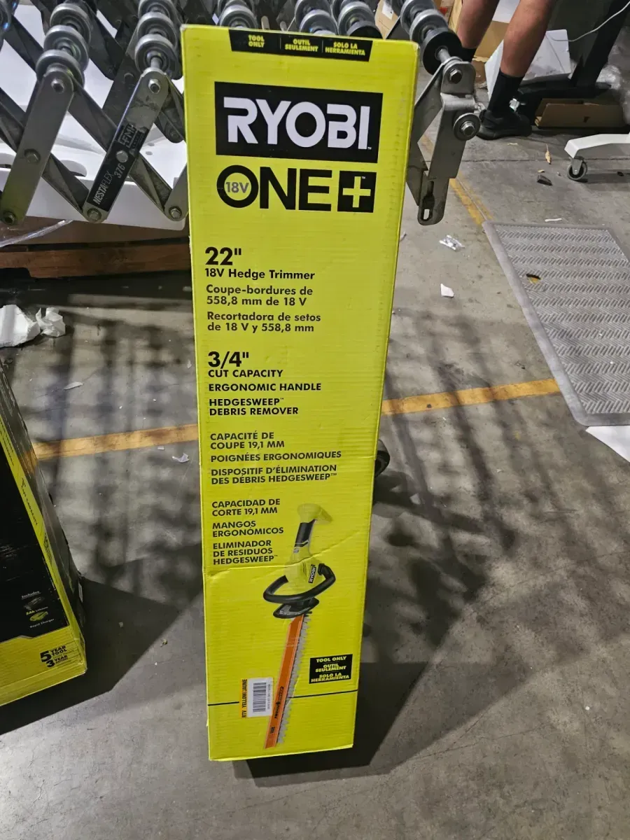 ONE+ 18V 22 in. Lithium-Ion Cordless Hedge Trimmer (Tool Only) - image 5