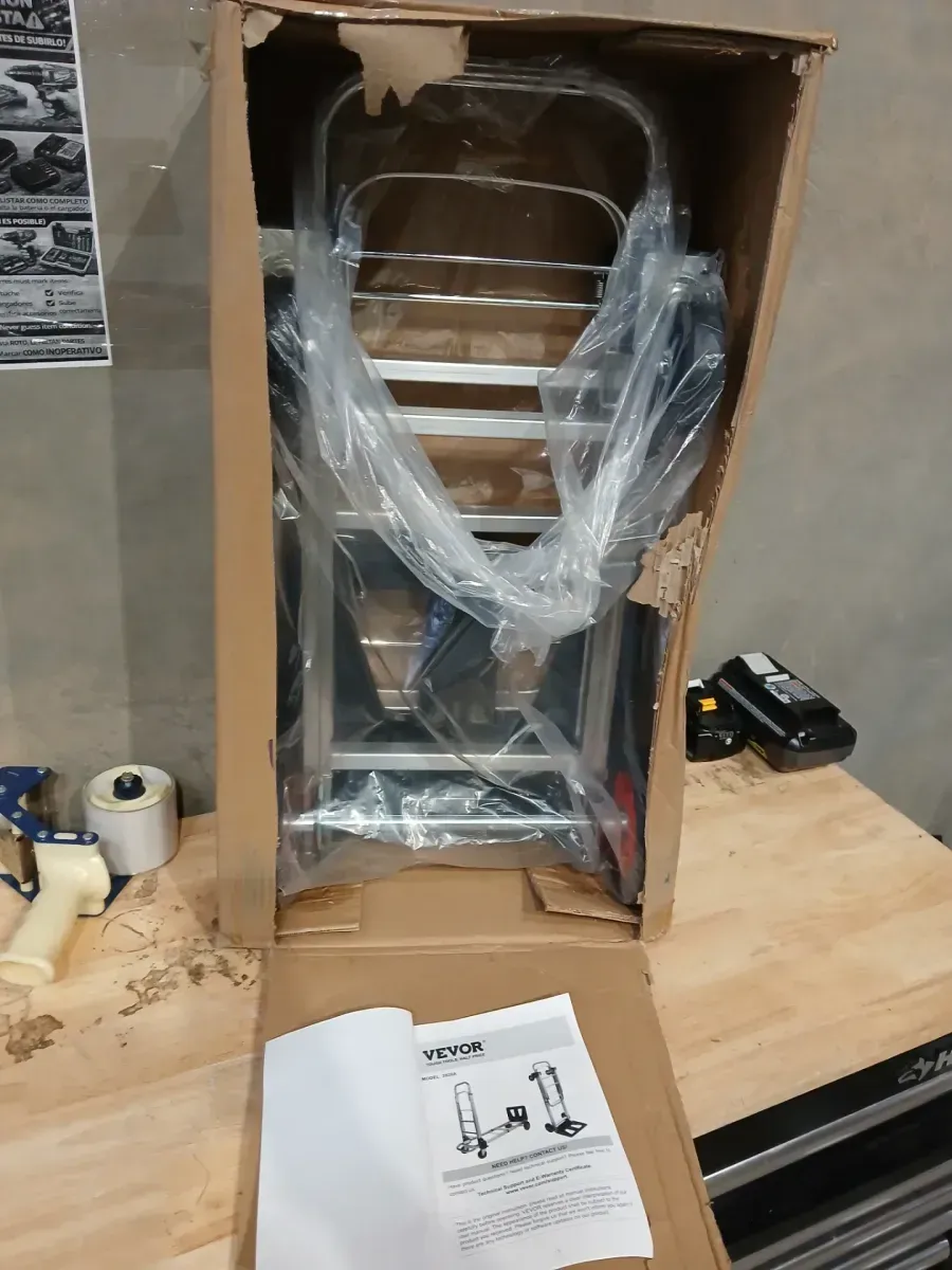 2-in-1 Aluminum Folding Hand Truck 400 lbs. Capacity heavy-duty Industrial Collapsible cart with Rubber Wheels - image 3