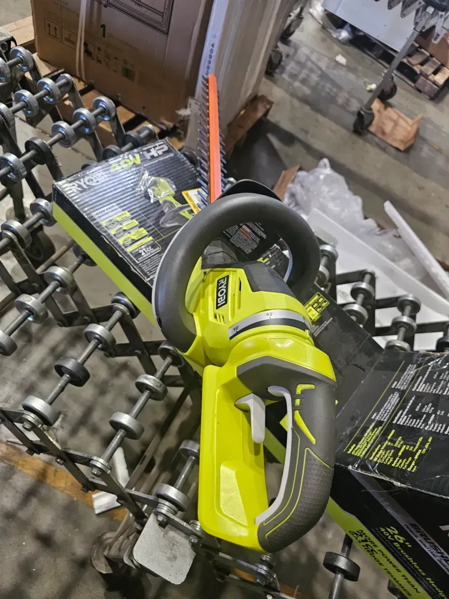 40V HP Brushless 26 in. Cordless Battery Hedge Trimmer with 2.0 Ah Battery and Charger - image 2