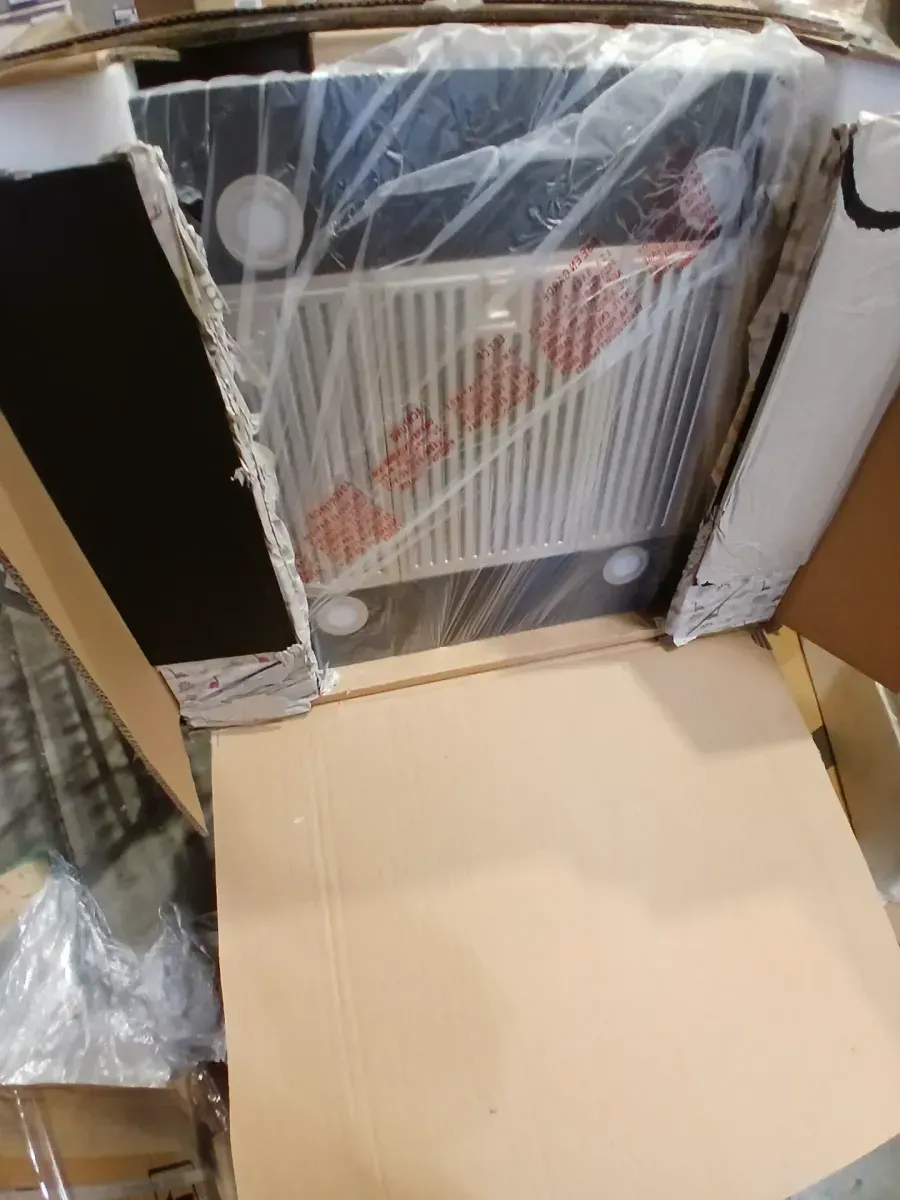 Lora 30 in. 350CFM Convertible Kitchen Island T-Shape Range Hood in Black with Charcoal filters and LED Lighting - image 4