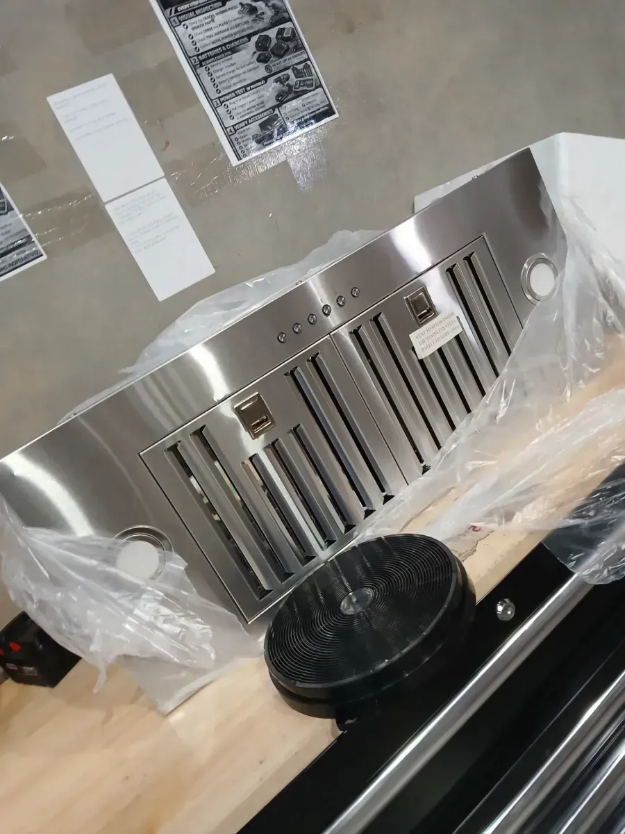 30 in. 600 CFM Ducted Insert Range Hood in Stainless Steel - image 3