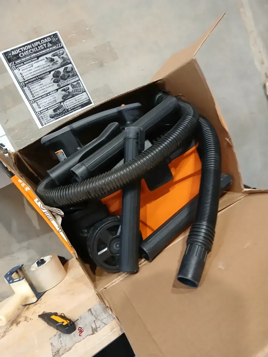 RIDGID 4 Gal. 5.0 Peak HP Portable Shop Vacuum Wet Dry Vac with Fine Dust Filter, Locking Hose and Attachments WD4070 - image 4